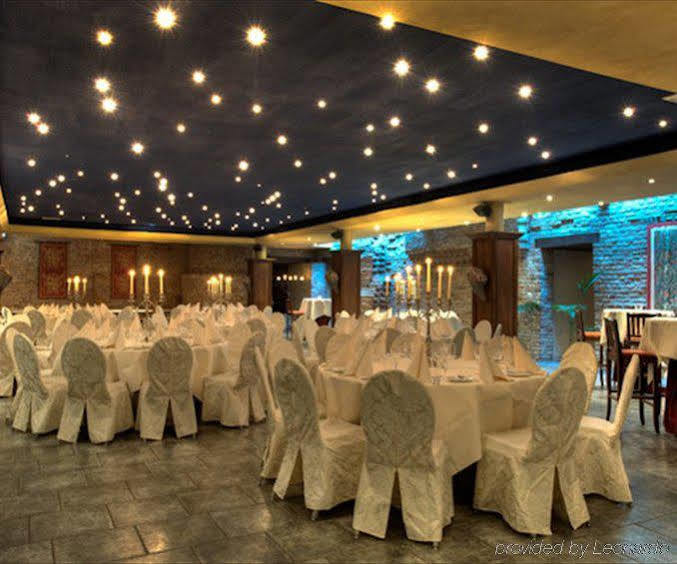 Romantik Hotel Kasteel Daelenbroeck Herkenbosch Bagian luar foto